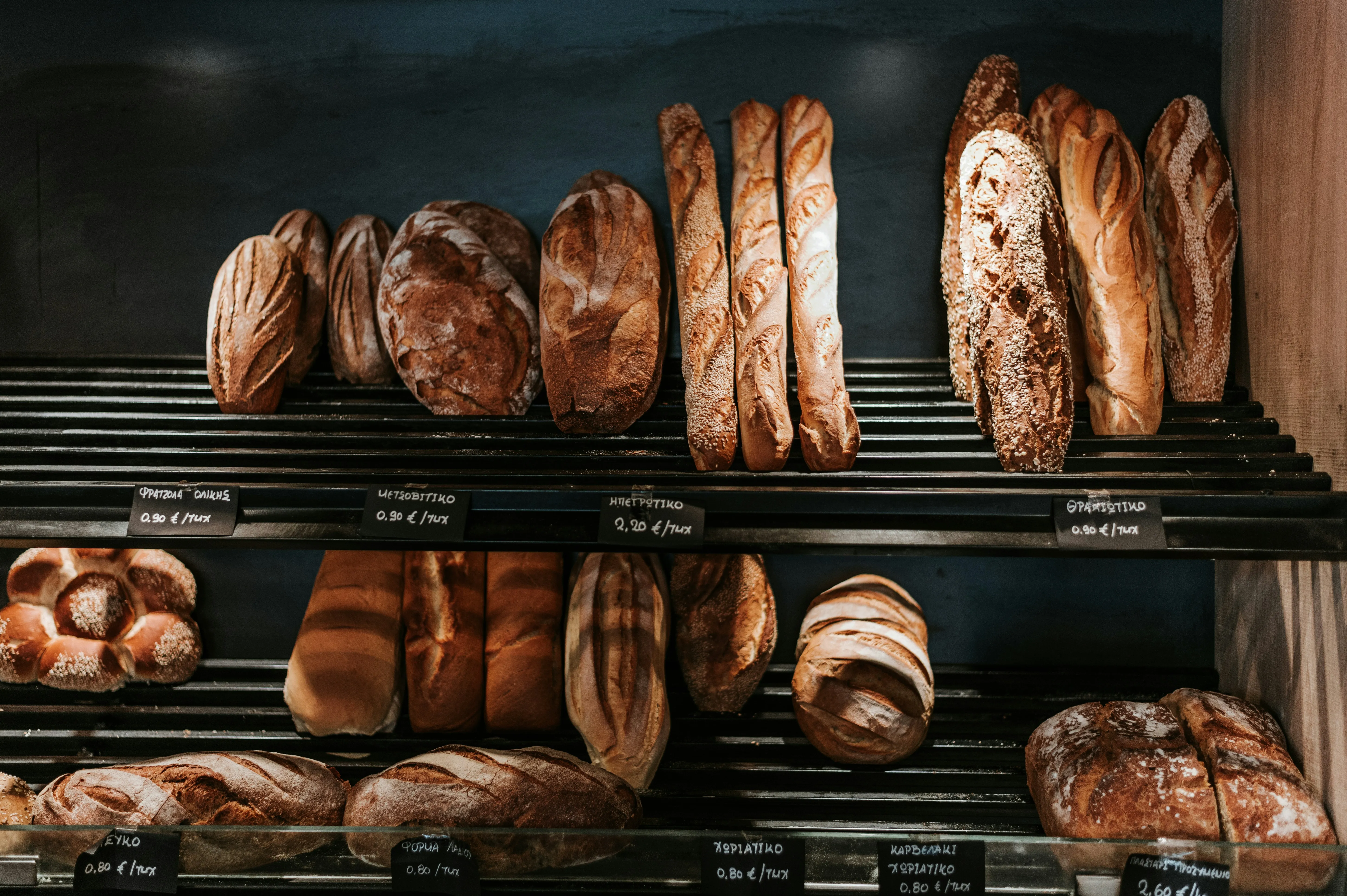 /images/bakery/angelo-pantazis-2-U0A2tNYhM-unsplash.webp