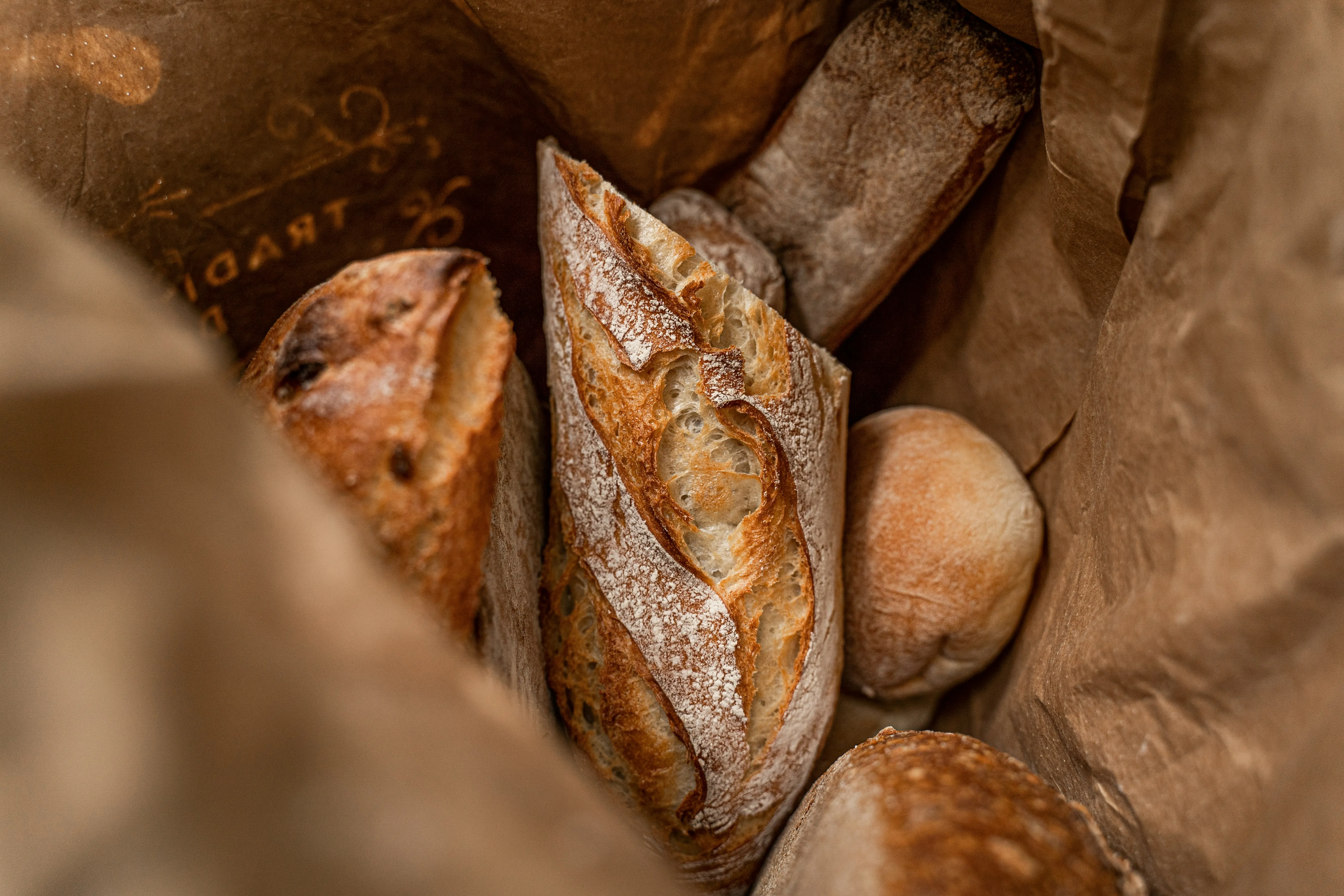 /images/bakery/bas-peperzak-XNNurImW1xM-unsplash.webp