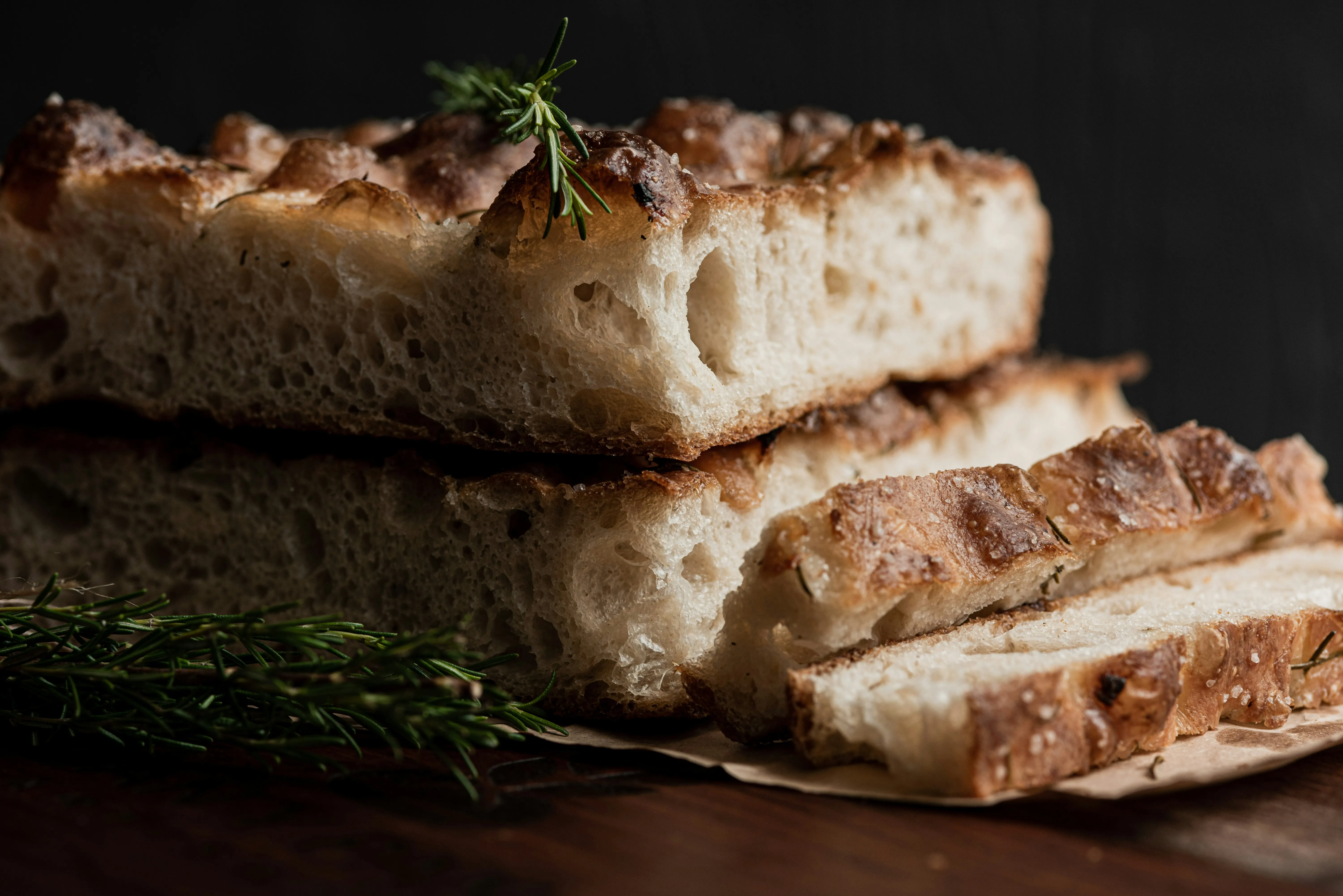 /images/bakery/breads/diego-arenas-de-rodrigo-kOU7kMox_2Y-unsplash.webp