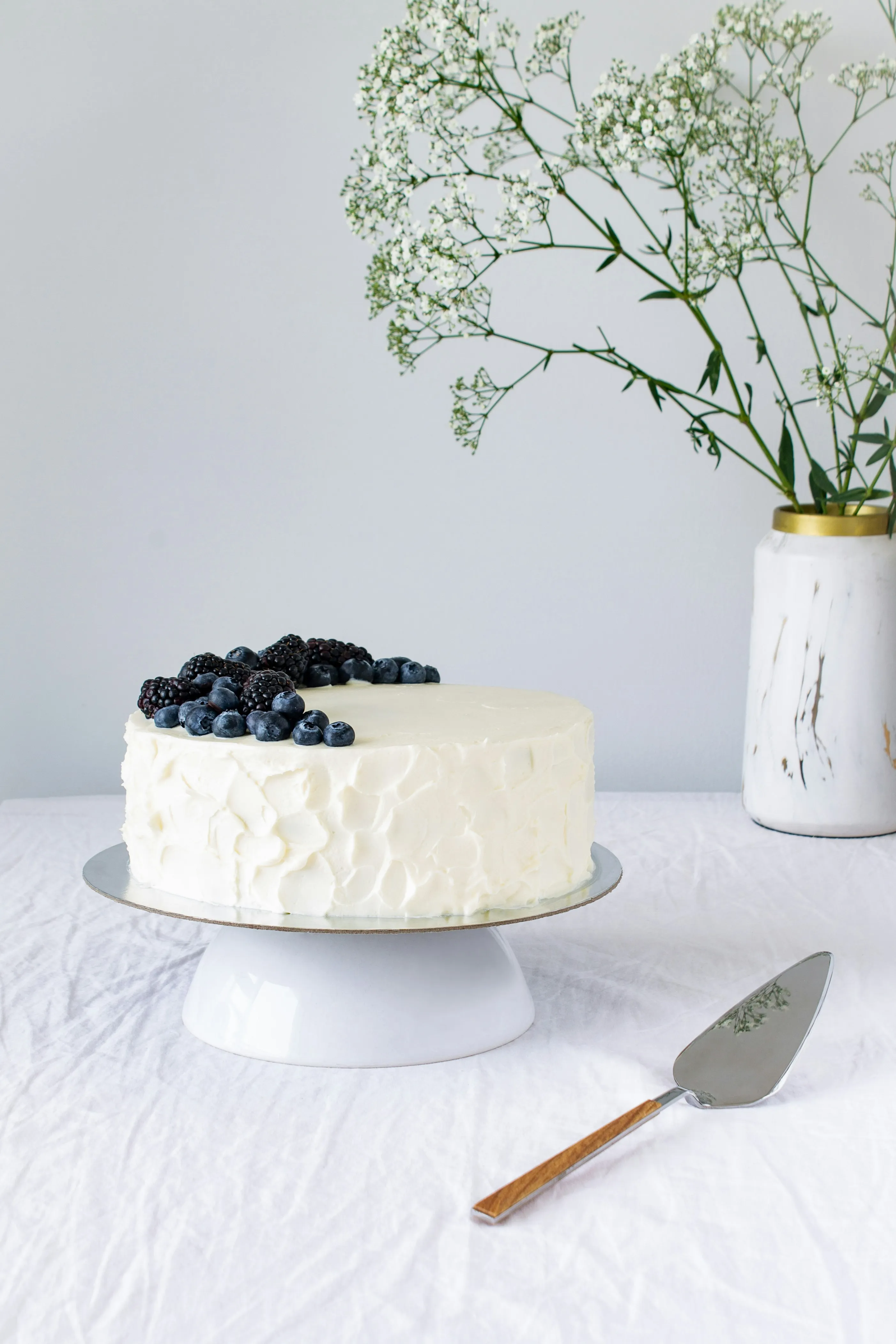 /images/bakery/cakes/natallia-nagorniak-tA3sJ4u09eU-unsplash.webp