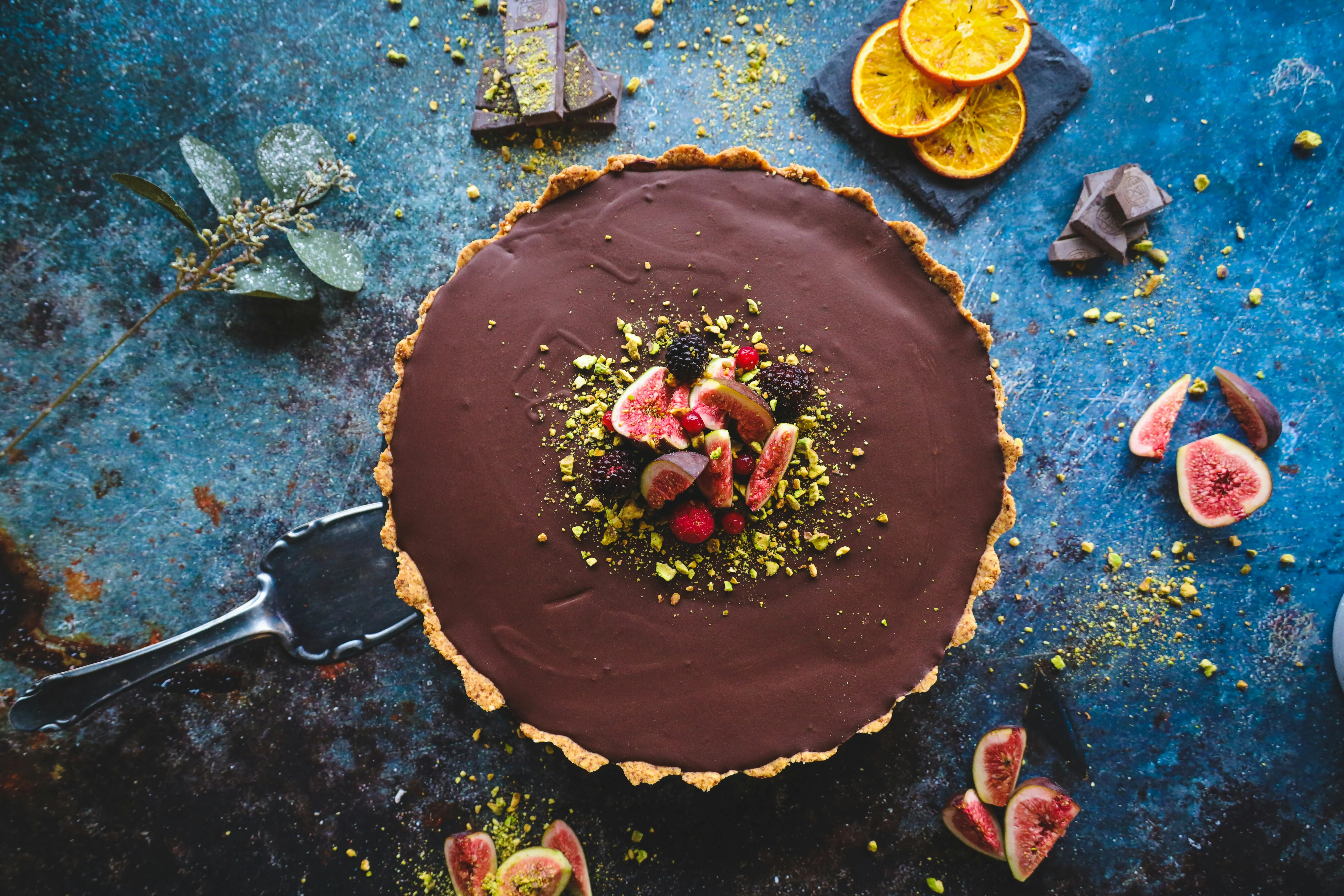 /images/bakery/cakes/ruth-georgiev-dvmiNXMh9d8-unsplash.webp