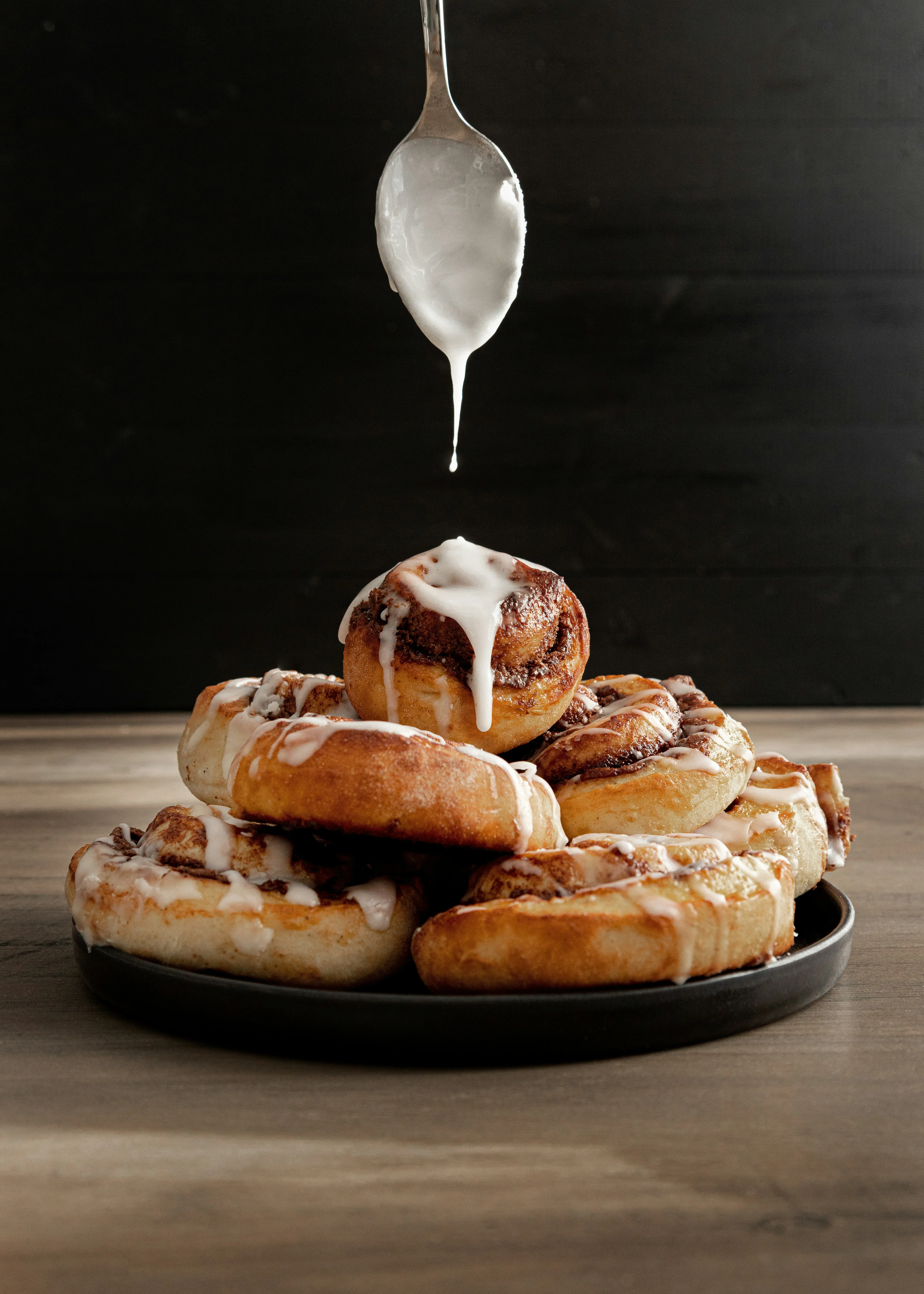/images/bakery/minis/eve-maier-toUmtRwoWCA-unsplash.webp