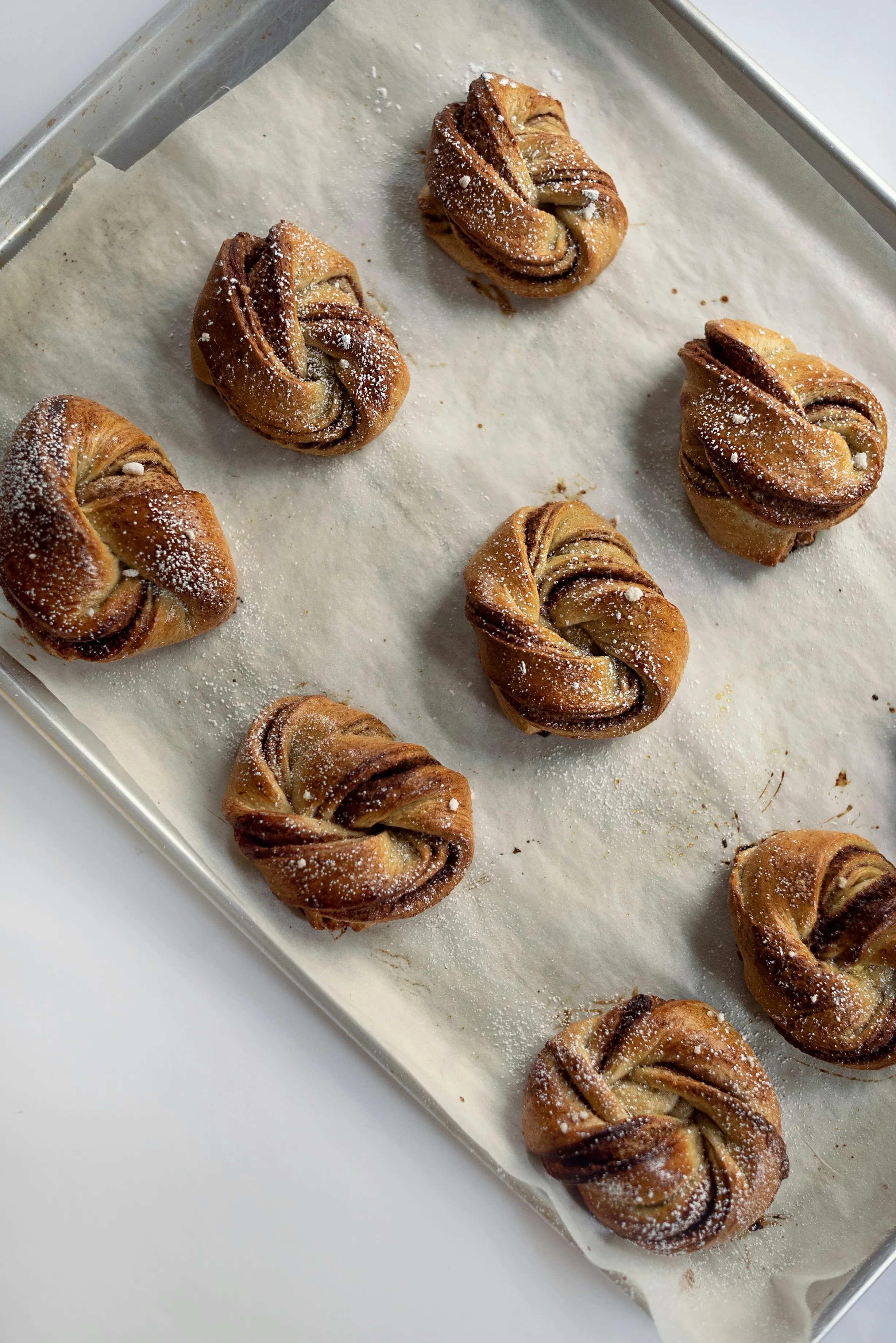 /images/bakery/minis/jennifer-burk-rWWCQhrEaco-unsplash.webp